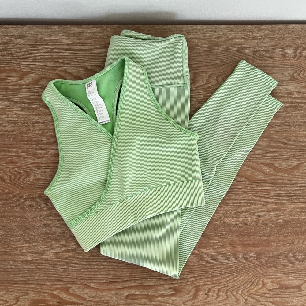 Fabletics Light Green Ribbed Set with Leggings and Crossover Bra - EUC, Sz S